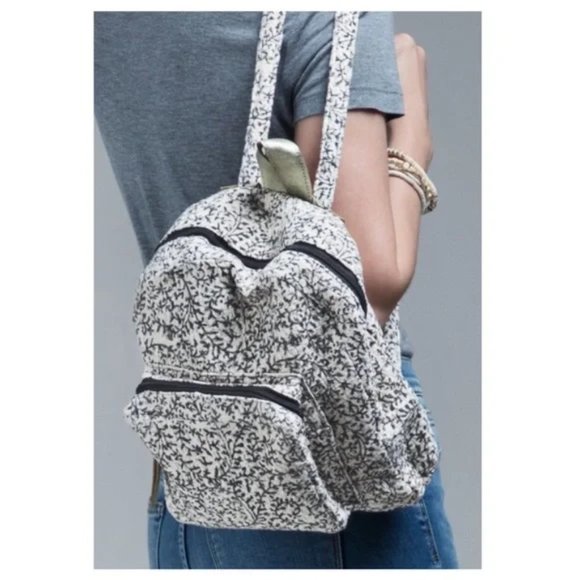 Backpack Purse - Picture 4 of 5